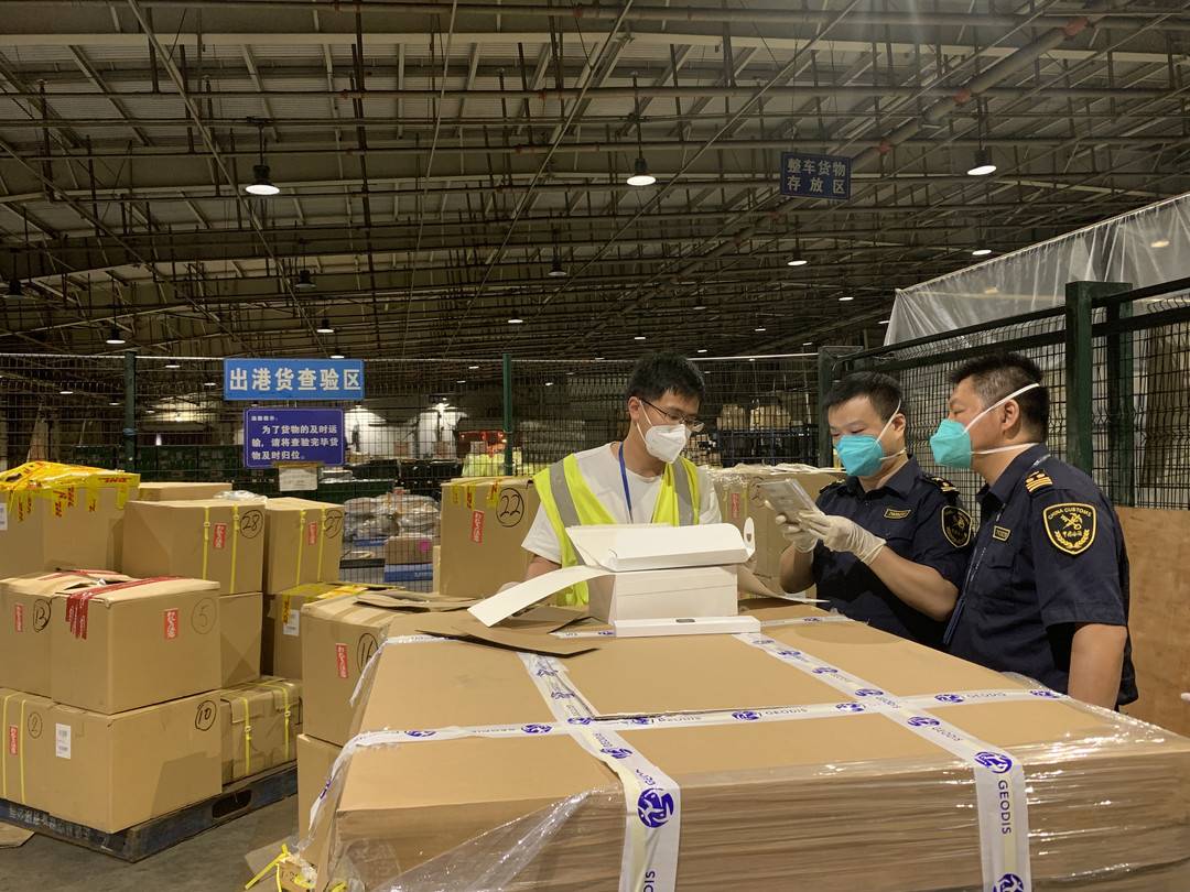 技術進出口引領增長，1-8月成都貨物貿易進出口總值達5470.7億元，同比增長7.1%